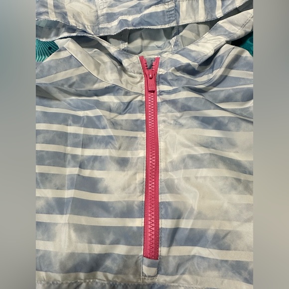 Youth Gap Windbreaker Pullover - Picture 4 of 8